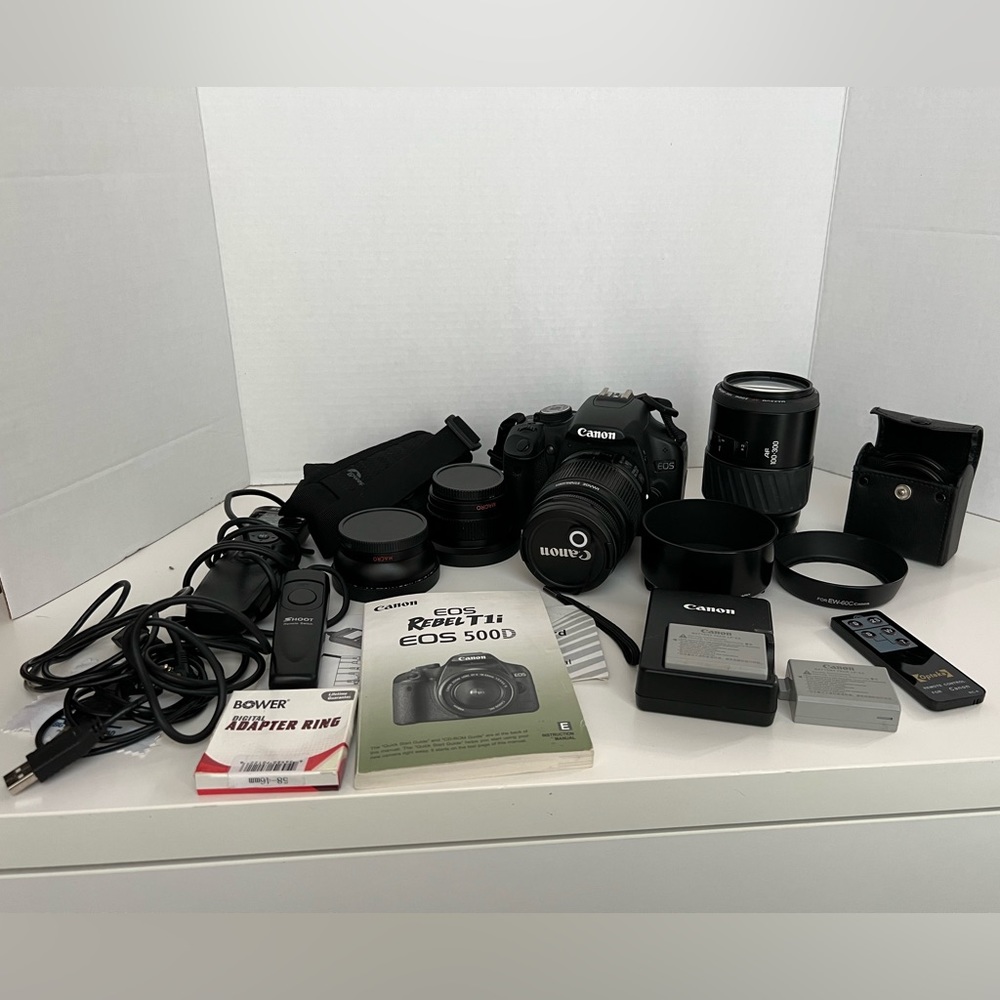 Canon EOS Rebel T1i 500D BUNDLE